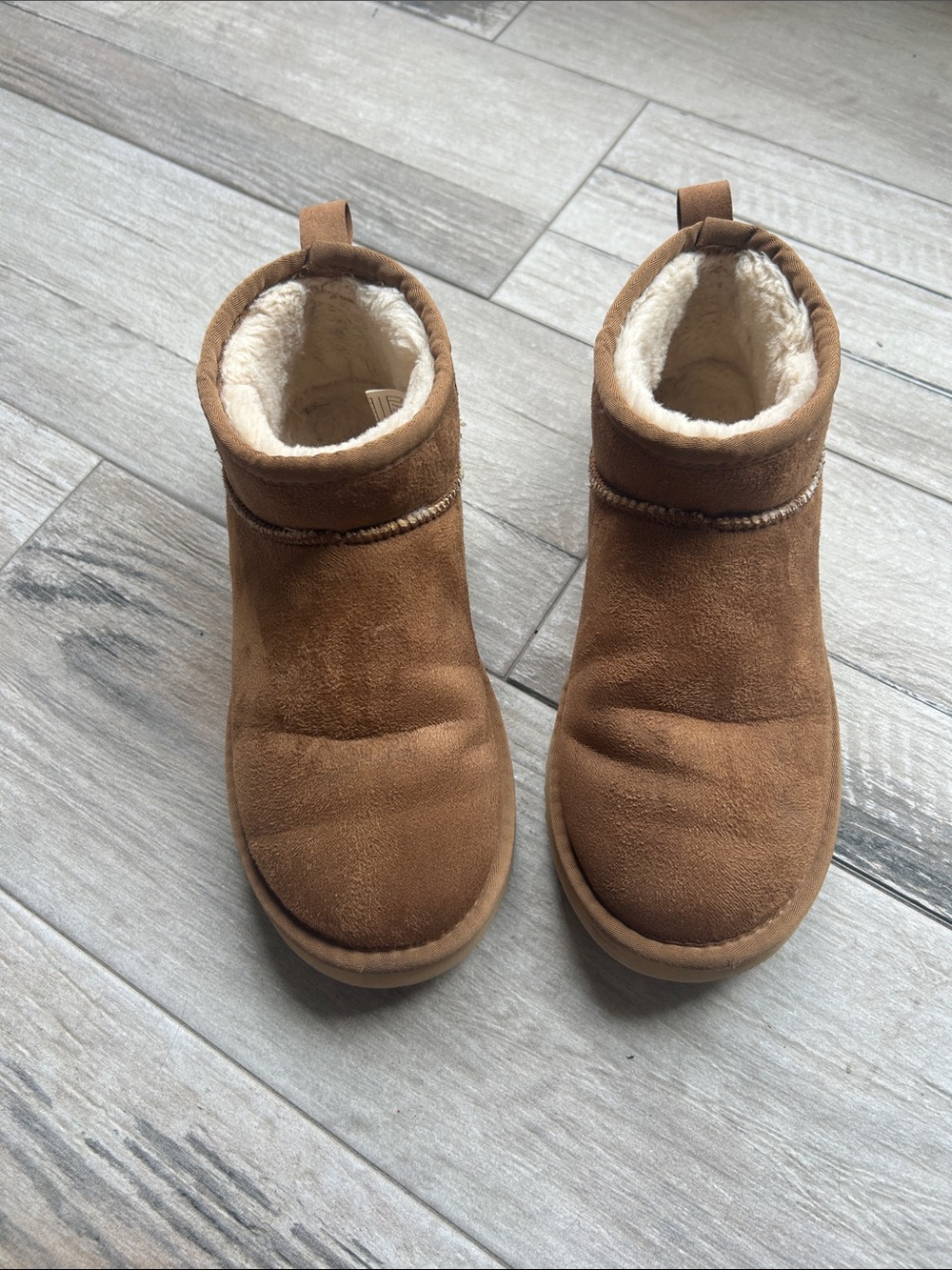 UGG Australia Made in Australia Sheepskin Ankle Boots Chestnut US 9